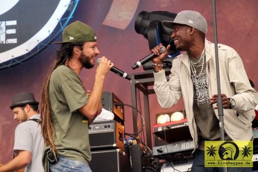 Natty Jean (SN) with Danakil 27. Summer Jam Festival - Fuehlinger See, Koeln - Red Stage 08. Juli 2012 (19).JPG